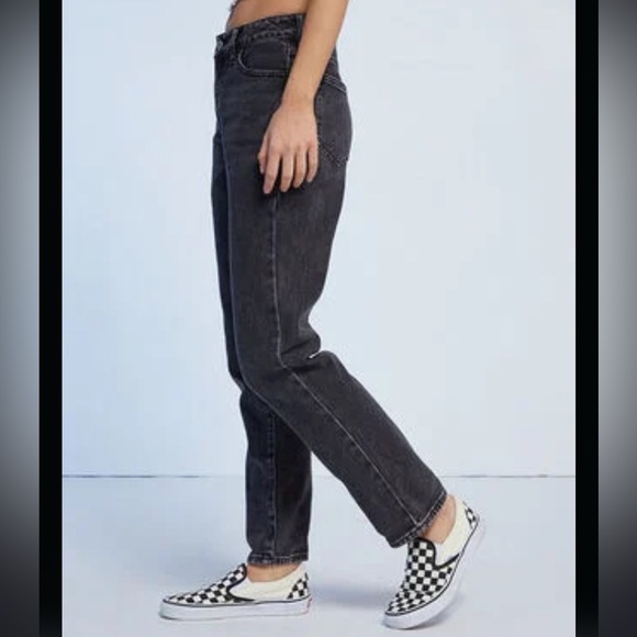 Black PacSun Mom Jeans - Size 26 - Picture 1 of 4